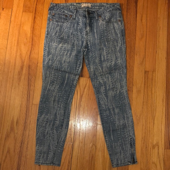 Free People Denim - Free People Printed Jeans. Size 28. Ankle Zip